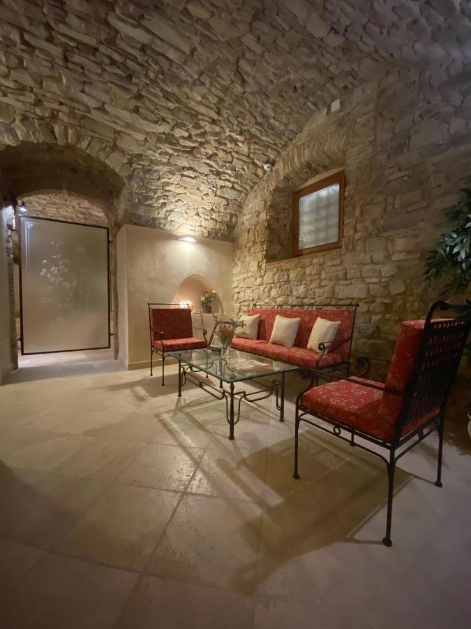 Hotel Palazzo Squarcialupi Кастелліна-ін-К'янті Екстер'єр фото