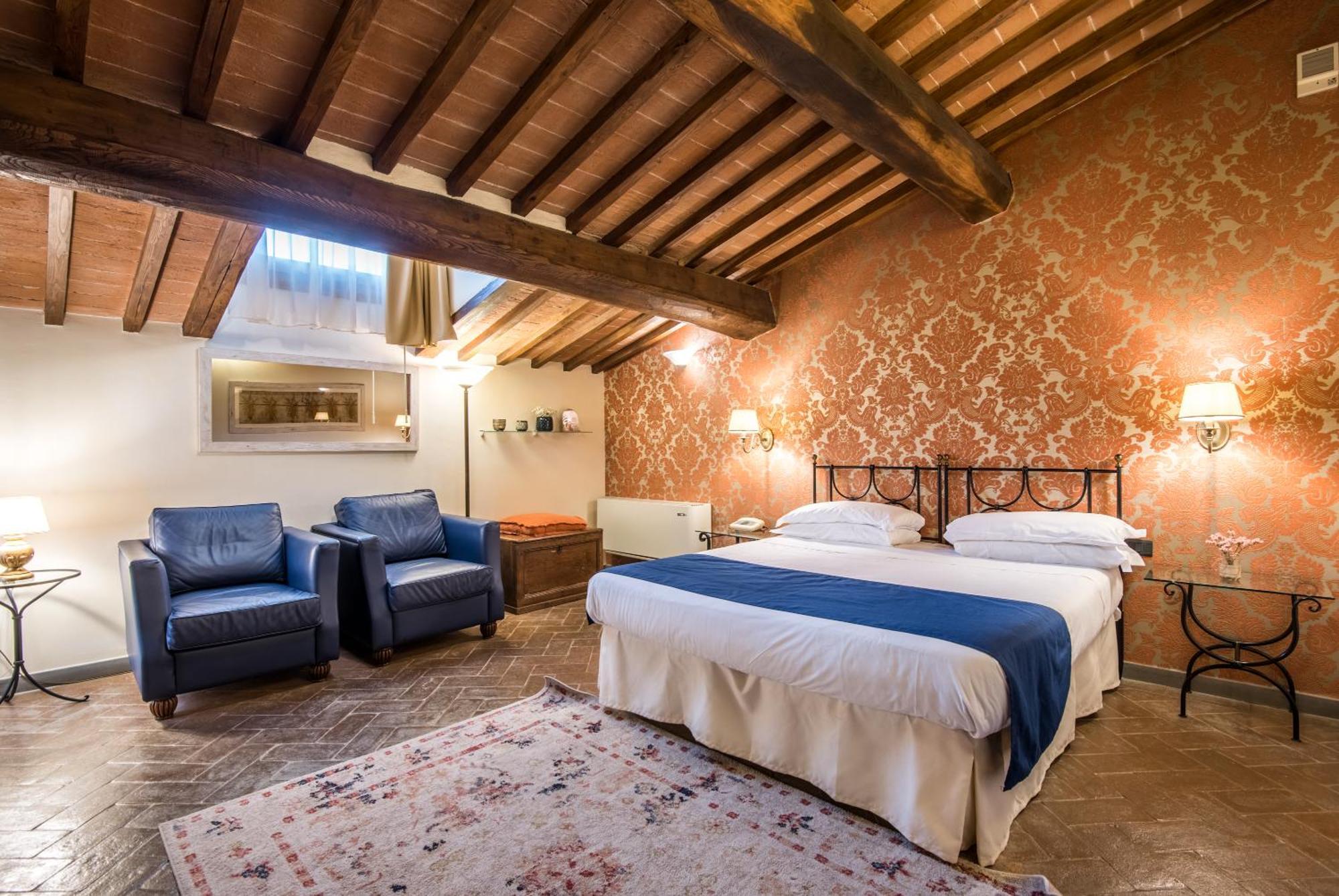 Hotel Palazzo Squarcialupi Кастелліна-ін-К'янті Екстер'єр фото